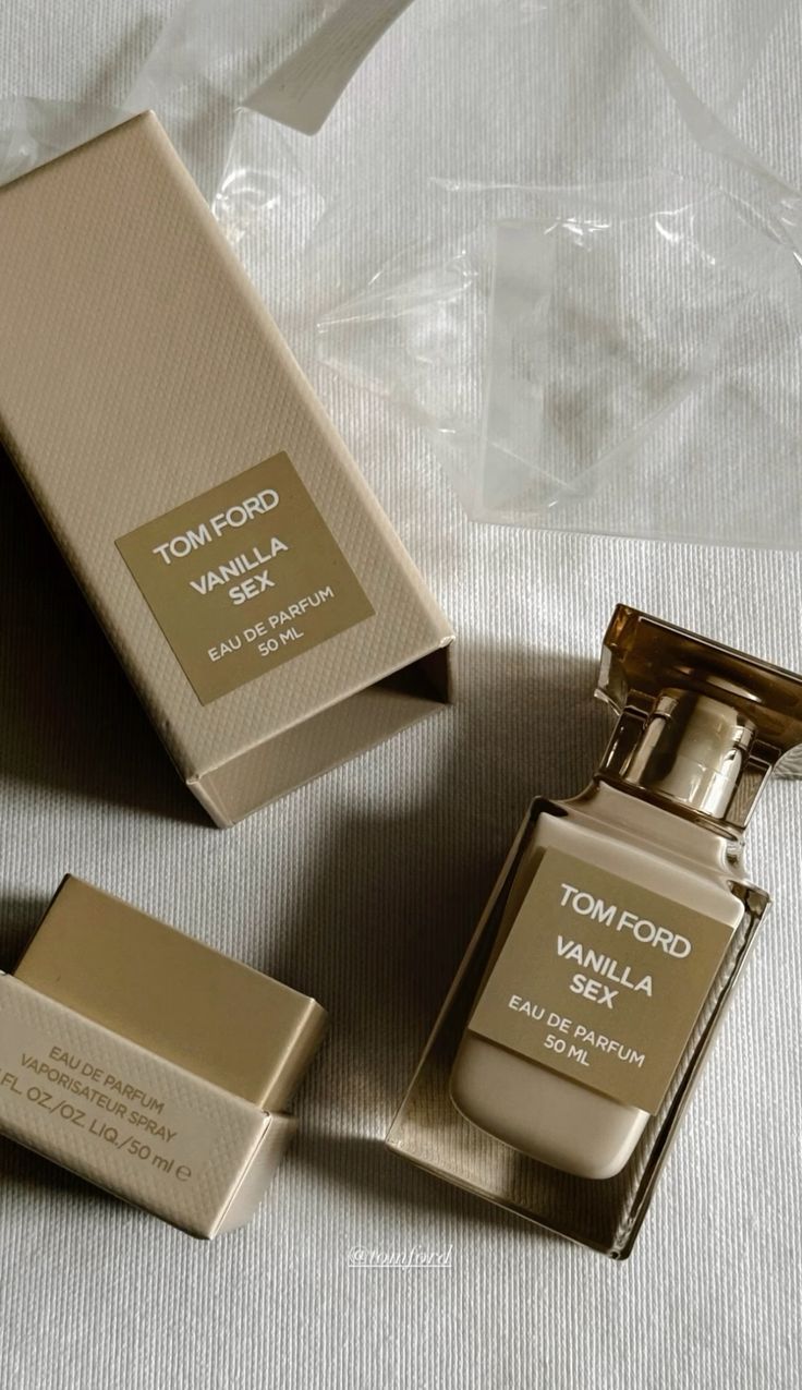 tom ford vanilla sex Tom Ford Vanilla, Koleksi Parfum, Tom Ford Perfume, Maquillage On Fleek, Fragrances Perfume Woman, Perfume Collection Fragrance, Perfume Scents, Vanilla Fragrance, Perfume Lover