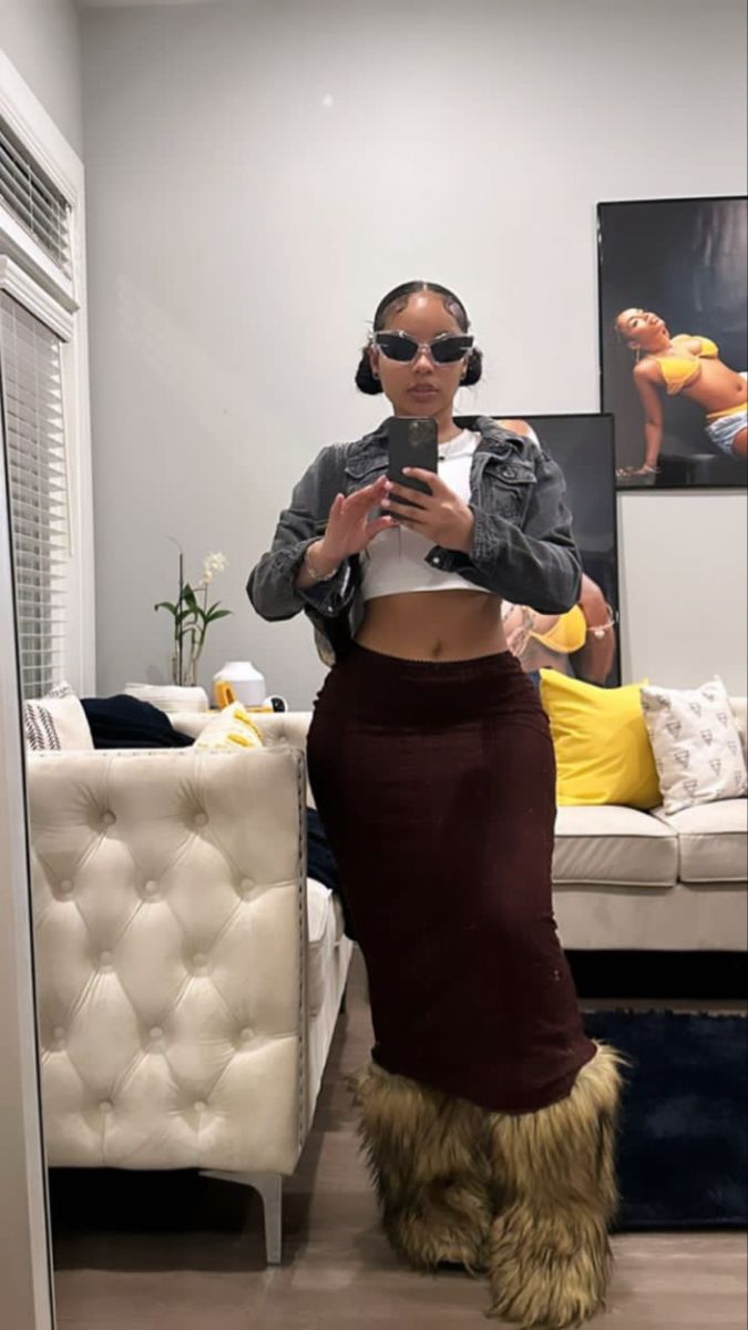 Aaliyah Enjoli, Plus Size Baddie Outfits, Fly Outfit, Cute Comfy Outfits, Streetwear Fashion Women, Cute Swag Outfits, A Skirt, Baddie Outfits Casual