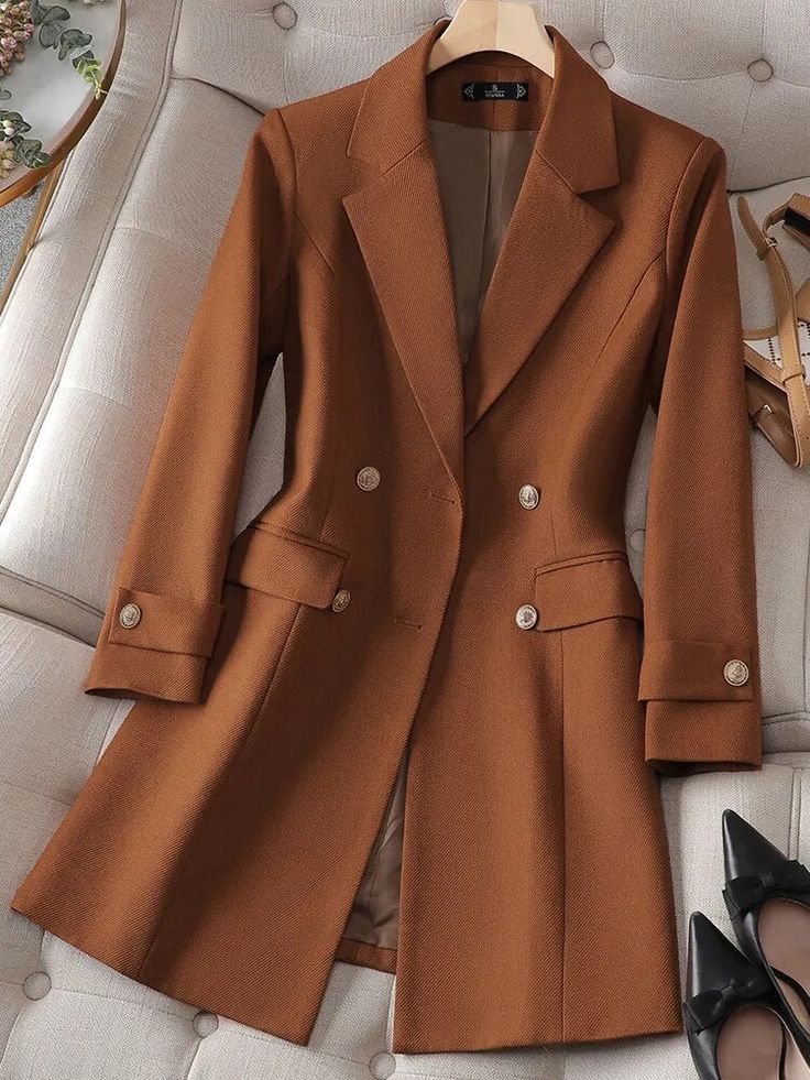 Long Blazers, Long Suit Jacket, Long Blazer Jacket, Broadcloth Fabric, Elegant Blazers, Cozy Coats, Leisure Suit, Elegante Casual, Blazer Designs