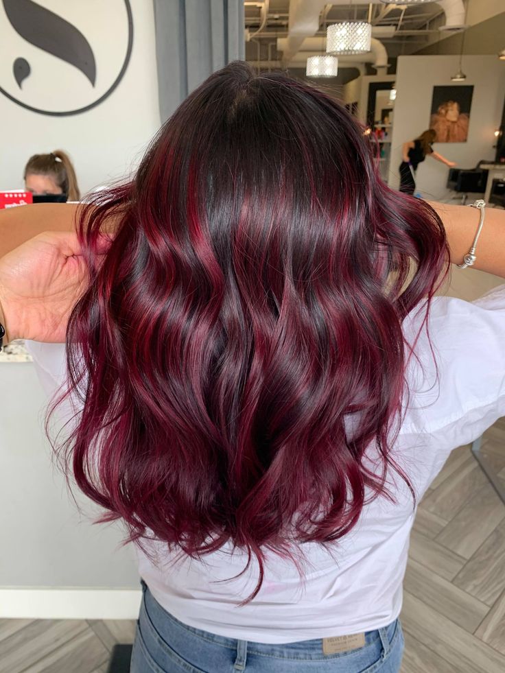 Fall Hair Dark Red, Red Color Ideas For Brunettes, Red Burgundy Highlights, Red Hairlights Hair, Wine Hair Color With Money Piece, Red Burgandy Hair Balayage, Red Hair Color On Dark Hair, Burgundy Ombré Hair, Burgundy With Red Highlights