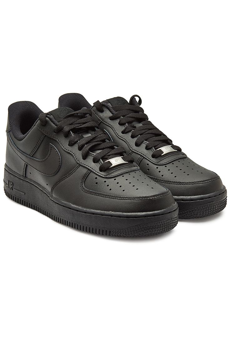 Air Force 1 Noir, Nike Air Force Black, Nike Air Force High, Airforce 1s, School Skirts, Zapatillas Nike Air Force, Black Air Force 1, Nike Air Force 1 Outfit, Zapatillas Nike Air