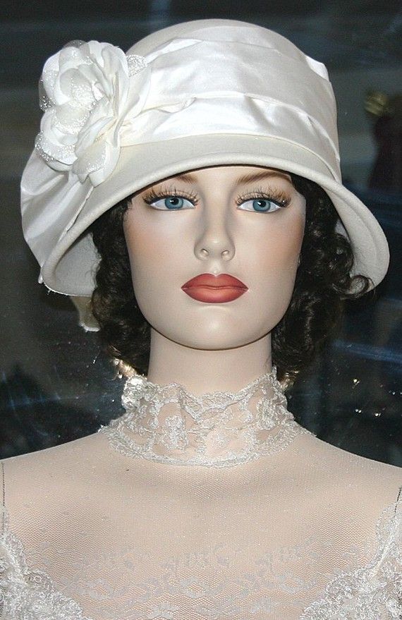 Flapper Hat Church Hat Flapper Style Fascinator For Vintage Events, Classic Cream Fitted Top Hat, Elegant Fitted Cloche Hat For Formal Occasions, Elegant Formal Fitted Cloche Hat, Cream Costume Hats And Headpieces For Church, Classic Fitted Cloche Hat For Evening, Victorian Fitted Hats For Evening, Fitted Victorian Hat For Evening, White Fitted Cloche Hat For Formal Occasions