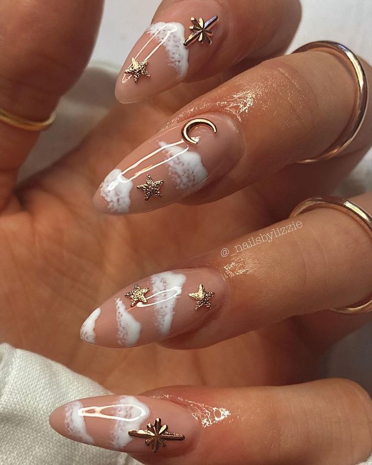 Cute Moon Nails, Ramadan Nails Art, Ramadan Nails, Nails Moon And Stars, Marshmallow Daisy, Star And Moon Nails, Moon Nails Design, Star Nail Designs, Moon Nails