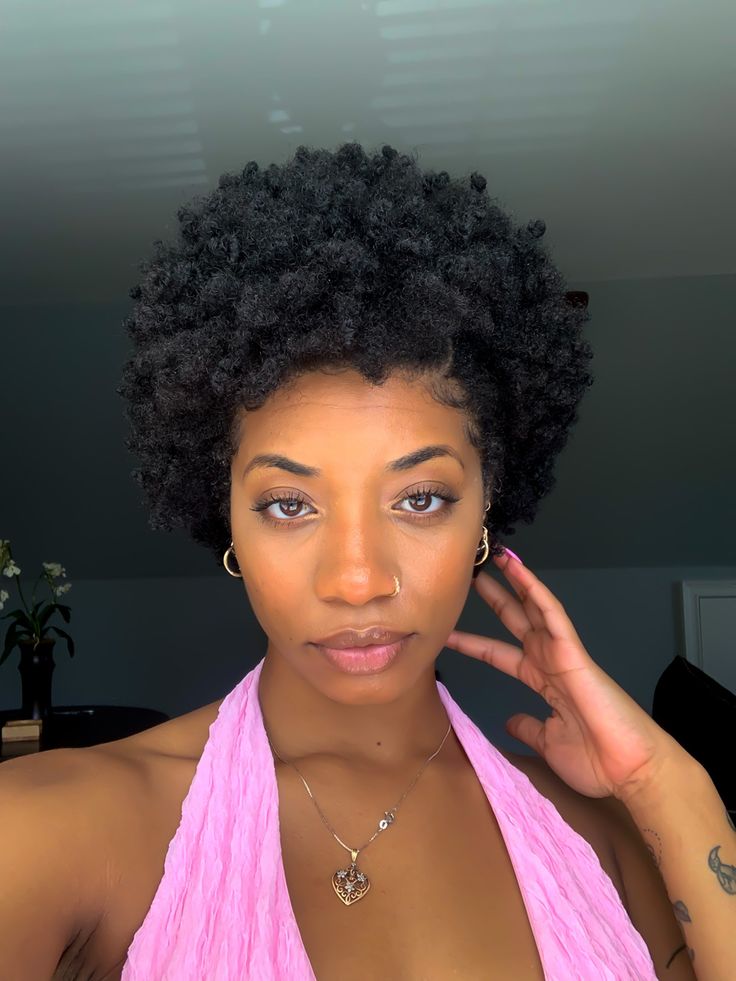 Small Afro Black Women, Twa Fingerwaves, Short Afro 4c Hair, Twa Twist Out, Short 4c Haircut, Short Twa Hairstyles 4c Hair, 4c Twa Hairstyles, Twa 4c Hair, Curly Short Afro