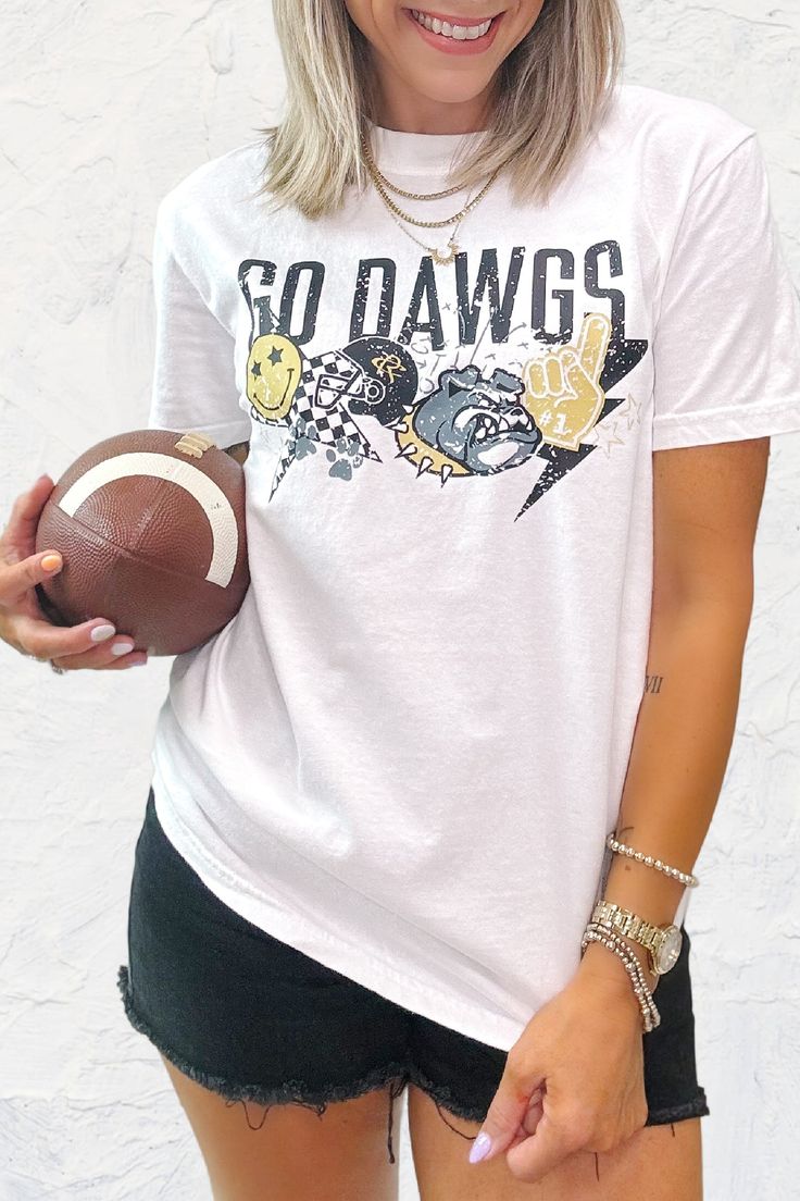 Go Dawgs Team Spirit Tee on Comfort Color Tee! 100% Cotton Small - 0/2 Medium - 4/6 Large - 8/10 X Large - 12/14 Softball T Shirts, Team Shirts Ideas Sports, College Team Shirts, Team Shirt Designs, Team Spirit Shirts, Spirit Gear, School Shirt Designs, Cheer Shirt, Go Dawgs