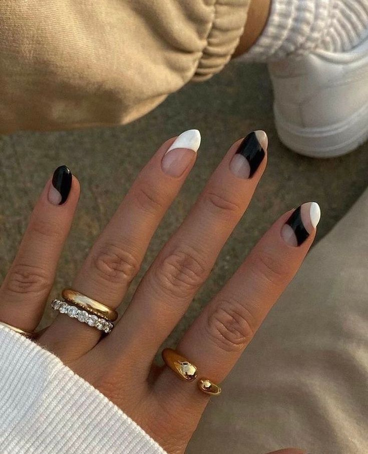 خواتم خطوبة, Milky Nails, Colorful Nail, Minimal Nails, Nail Jewelry, Hair Skin Nails, Minimalist Nails, Fire Nails, Dream Nails