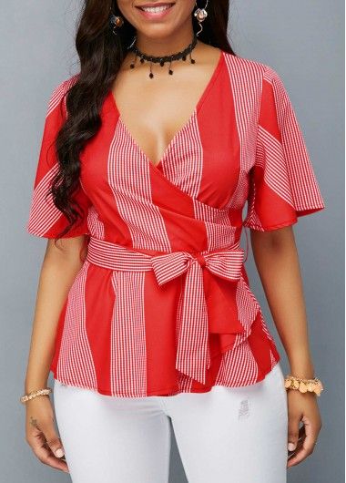 Striped Blouse Outfit, Stylish Tops For Girls, Outfit Collection, Trendy Tops For Women, Fashion Tops Blouse, Stripe Outfits, Topshop Outfit, African Wear, Wrap Blouse