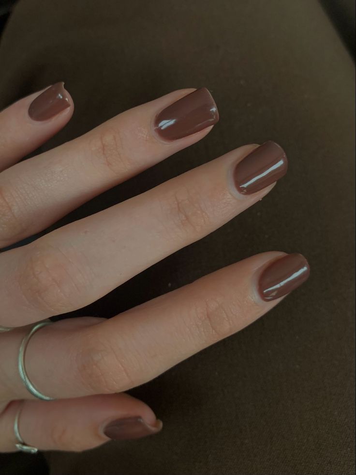 Nail inspo, brown , mocha Nail Inspo Brown, Mocha Nails, Engagement Nails, Mocha Color, Short Nail, Short Nail Designs, Nail Inspo, Mocha, Beauty Makeup