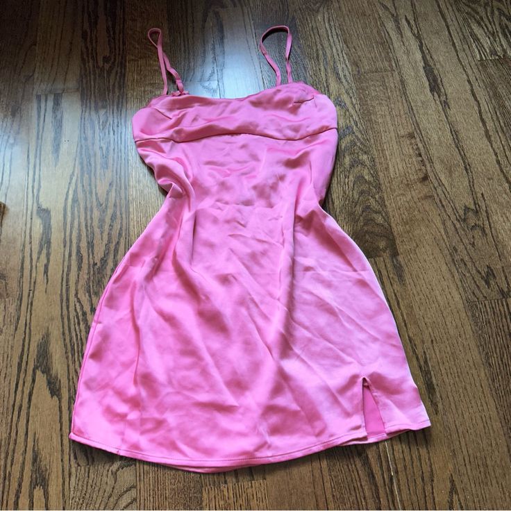 Satin Pink Dress, Pacsun Dresses, Dresses Satin, Dress Satin, Outfits Fashion, Pacsun, Shopping List, Pink Dress, Colorful Dresses