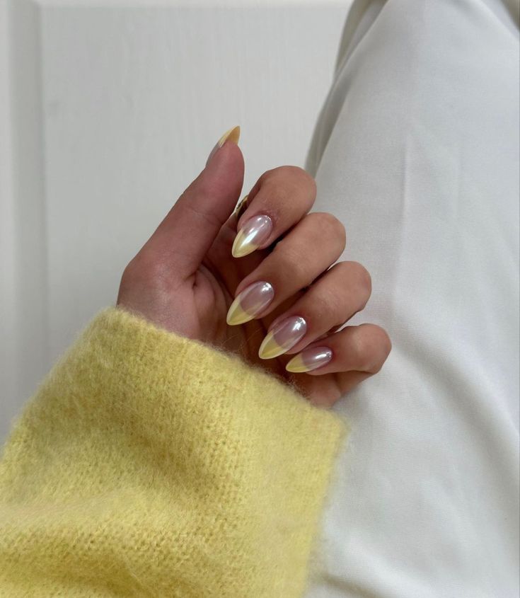 Paznokcie Hello Kitty, Nail Spring, Kutek Disney, Nagellack Trends, Nails Gold, Nagel Tips, Nails Aesthetic, Aesthetic Spring, Classy Acrylic Nails