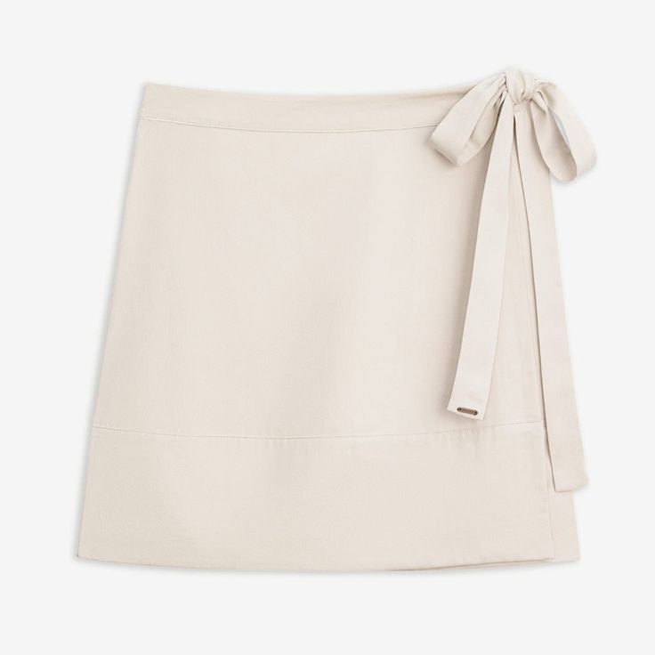 A classic reimagined– our lived-in midi-length Wrap Skirt is chic, comfortable, and easy to throw on. Made from our unique blend of tencil and linen, the fabric is lightweight, breathable, and oh-so-soft. Featuring an always-flattering fit and adjustable tie, making our skirt a versatile all-season staple.DETAILS:Recycled PET logo charm 88% Tencel, 12% Linen Adjustable waist tie Flowy Viscose Skirt For Daywear, Summer Rayon Relaxed Skirt, Summer Rayon Skirt With Relaxed Fit, Summer Viscose Skirt For Day Out, Relaxed Rayon Summer Skirt, Chic Rayon Skirt For Daywear, Chic Daywear Rayon Skirt, Flowy Rayon Skirt For Daywear, Chic Asymmetrical Viscose Skirt