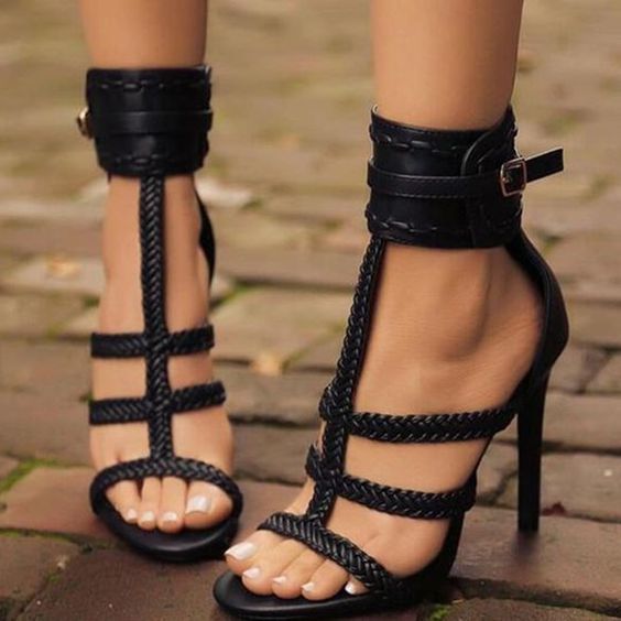 Black+Open+Toe+Stiletto+Heel+Sandals++This+item+is+shipped+in+72+hours.+High+Shoes+make+your+legs+look+long,+it+makes+your+temperament+look+good.+Low-heeled+design+allows+you+to+walk+very+smoothly,+it+is+one+of+the+Highlights+of+these+High-heeled+shoes.+High-quality+fabrics+make+you+comfortable.+... Sepatu Pump, Hak Tinggi, Platform High Heels, Black High Heels, Lace Up Heels, High Heels Stilettos, Party Shoes, High Heel Boots, Heeled Sandals