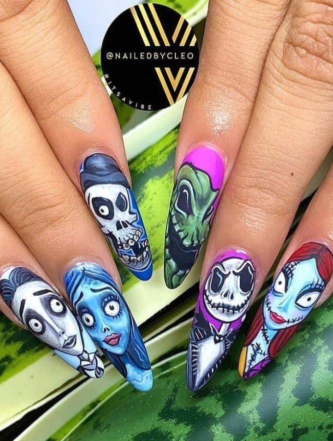 The Nightmare Before Christmas Nails, Horror Movie Nails, Blood Nails, Nightmare Before Christmas Nails, Halloween Nail Ideas, Horror Nails, Halloween Acrylic Nails, Cute Halloween Nails, Winter Nails Acrylic