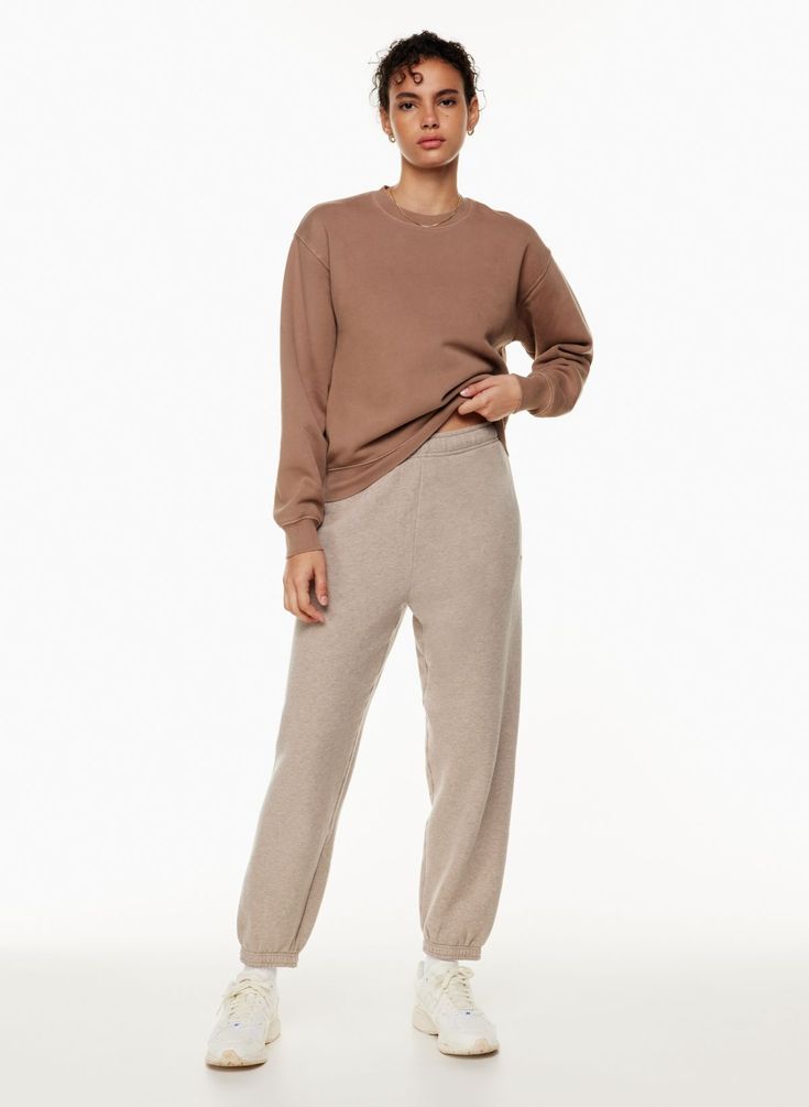 COZY FLEECE MEGA SWEATPANT | Aritzia Aritzia Fleece, Aritzia Sweatsuit, 2023 Mood, Oversized Sweatpants, Cute Sweatpants, Denim Vans, Wishlist 2024, Comfy Sweatpants, Sweat Set