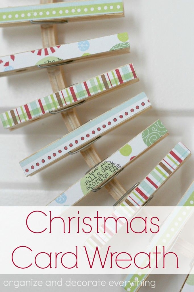 christmas card wreath made out of clothes pins