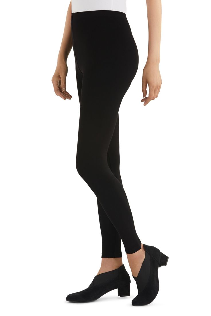 side view Seamless Leggings For Loungewear, Seamless Tight Full-length Leggings, Seamless Full-length Tight Leggings, Footless Elastane Tights With Comfort Stretch, Comfort Stretch Full-length Elastane Tights, Footless Comfort Stretch Elastane Tights, Fitted Seamless Elastane Leggings, Stretch Full Length Elastane Legwear, Seamless Fitted Elastane Leggings