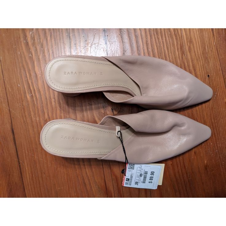 Blush/Nude Heel Size 39 Never Worn Spring Office Slip-on Sandals, Office Slip-on Sandals For Spring, Feminine Beige Sandals With Pointed Toe, Beige Pointed Toe Mules For Spring, Chic Blush Heels With Pointed Toe, Chic Blush Leather Sandals, Chic Beige Pointed Toe Mules, Chic Cream Pointed Toe Mules, Synthetic Mules For Spring Office Wear