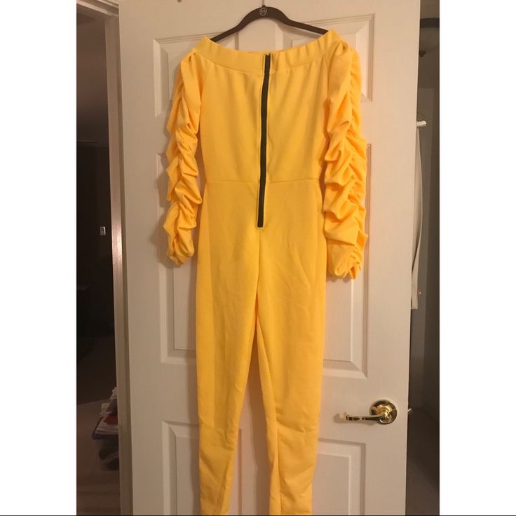 Never Worn! Fitted, Off The Shoulder Jumpsuit Fitted Yellow Jumpsuits And Rompers For Fall, Gold Jumpsuit, Off The Shoulder, Womens Sizes, Jumpsuit, Women Shopping, Gold, Color