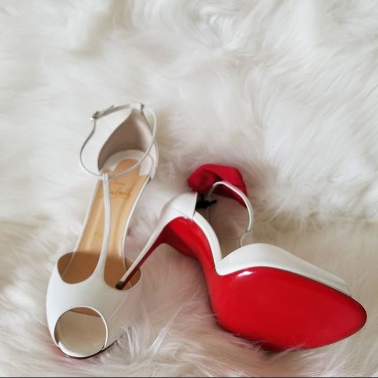 Christian Louboutin White Beautiful Never Used Come With Extra Heel Replacement And Box New No Dust Bags Sorry. No Trades Price Is Firm No Receipt. Shoes Are New Never Used White Heels With Red Sole For Evening, Luxury White Wedding Shoes, Designer White Round Toe Wedding Shoes, Luxury White Heels For Party, Designer White Wedding Shoes With Round Toe, Designer White Wedding Shoes, Chic White Wedding Shoes For Evening, Luxury White Heels For Evening, Designer White Heels For Party