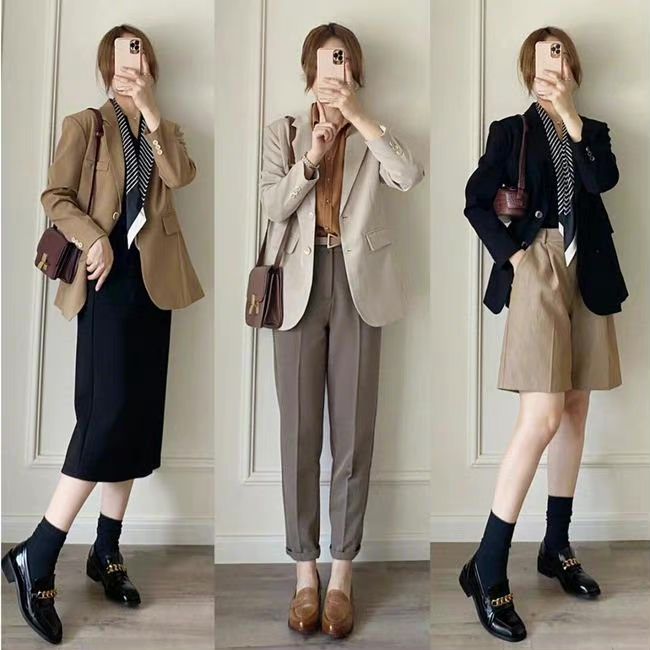 Smart Casual Women Korean Style, Corporate Minimalist Fashion, Outfit Kerja Casual, Uniqlo Work Outfit, Work Outfits Women Korean, Korean Work Outfit, Uniqlo Women Outfit Casual, Blazer Korean Style, Uniqlo Women Outfit