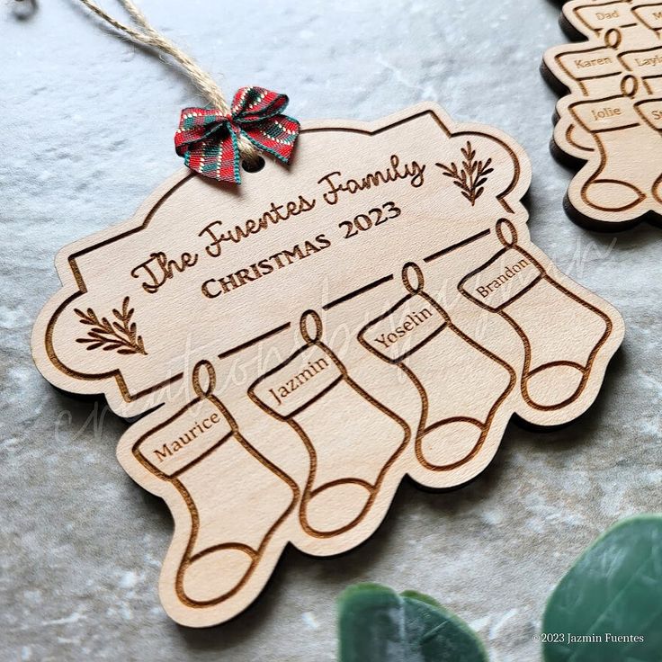 Сhristmas laser cut ideas Laser Wood Christmas Ornaments, Christmas 2024 Ornaments, Christmas Laser Ornaments, Laser Ornament Ideas, Laser Wood Ornaments, Diy Family Christmas Ornaments, Cnc Christmas Ornaments, Laser Engraved Christmas Gifts, Laser Cut Christmas Ideas