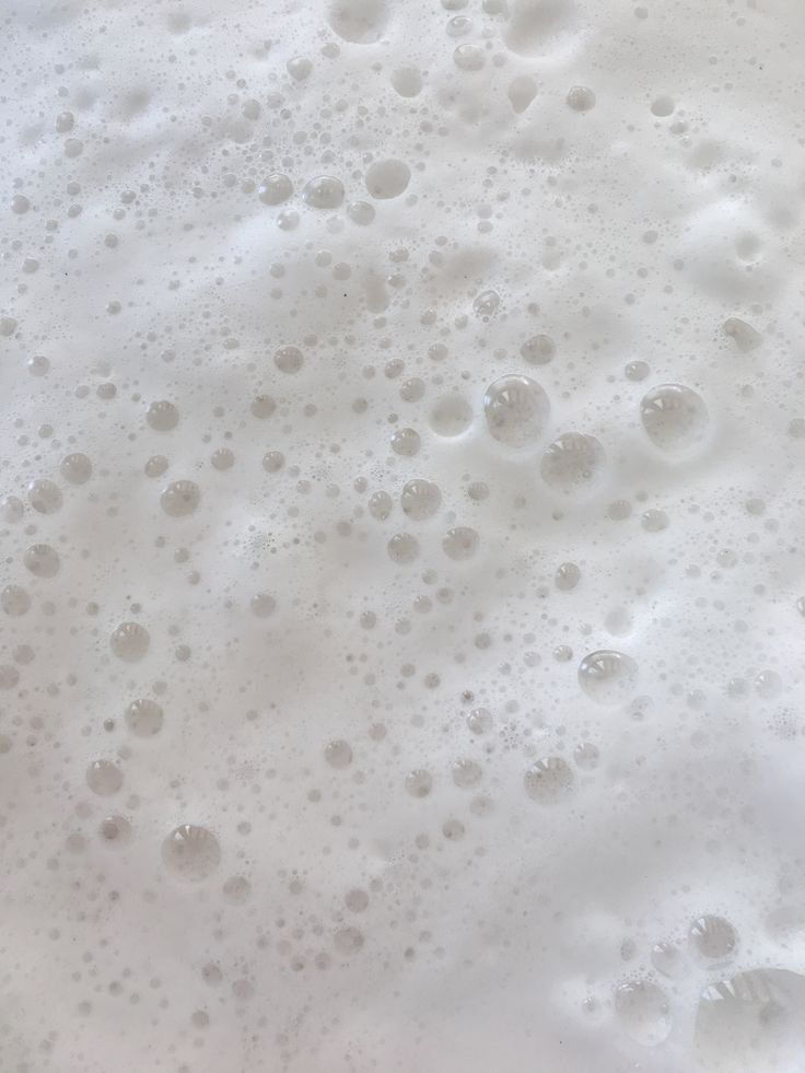 the bubbles in the water are white