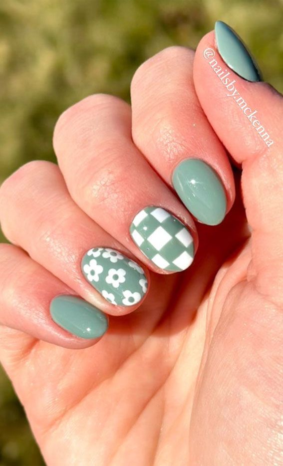 sage green nails, mismatch spring nails, spring nail art, spring nails, nail art, nail trends, nail art inspiration, nail ideas, flower nails, floral nails, floral spring nails Modest Nail Ideas, Checkered And Floral Nails, Sage Checkered Nails, Nail Art Designs Round Shape, Light Sage Green Nails Design, Flower And Checkered Nails, Checkered Flower Nails, One Nail Design Ideas, Nail Ideas Checkered