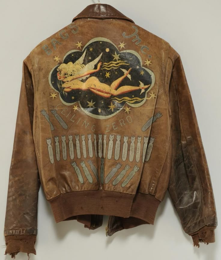 Leather Flight Jacket, Nose Art, Man Up, Flight Jacket, Outdoor Jacket, Leather Jacket Men, Dream Clothes, Looks Vintage, Stylish Men