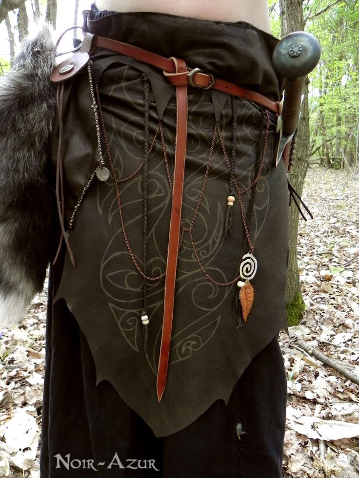 Strega Fashion, Art Motivation, Armor Clothing, Ren Fair, Larp Costume, Medieval Costume, Fantasy Costumes, Fantasy Aesthetic, Urban Fantasy