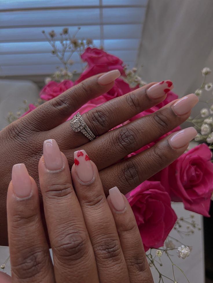 Simple and easy v day nails Pink Tips Valentines Nails, Valentines Day Nails No French Tip, Valentine’s Day Dip Nails, Clean Girl Nails Valentines, Easy Valentine Nails, Simple Vday Nails, Basic Valentines Day Nails, Simple Valentines Day Nails Acrylic, French Tip Valentines Day Nails