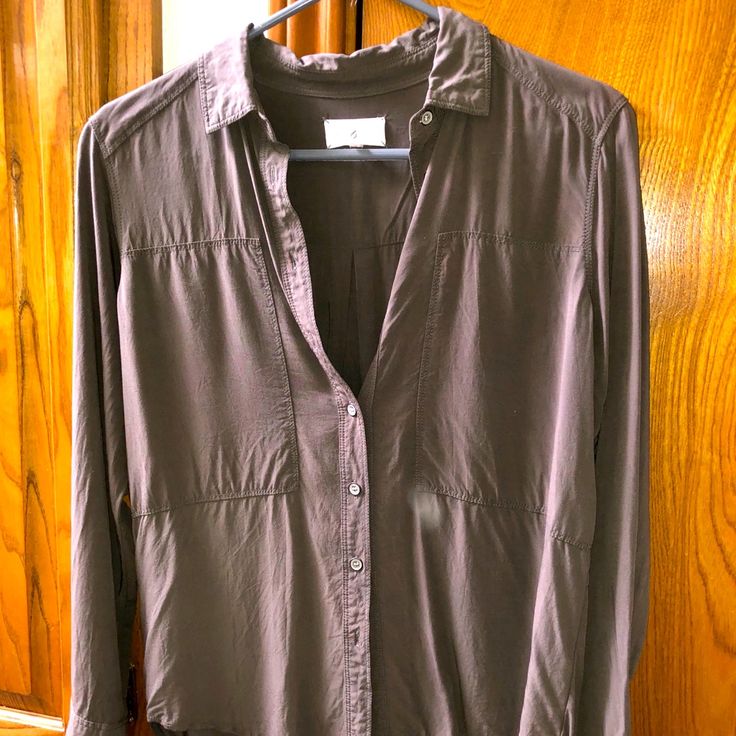 Olive/ Gray Super Soft Shirt Never Worn Silky Excellent Condition Rayon Button-up Top With Buttons, Chic Long Sleeve Rayon Shirt, Button-up Rayon Shirt With Button Closure, Chic Button-up Rayon Shirt, Fall Button-up Rayon Shirt, Fall Rayon Button-up Shirt, Casual Long Sleeve Rayon Tops, Rayon Button-up Tops For Workwear, Daywear Button-up Rayon Shirt