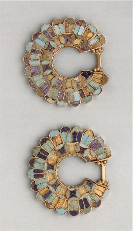 cloisonné earrings, susa acropolis 400 b.c. gold, lapis lazuli, turquoise. achaemenid persian period. by lucinda Cloisonne Earrings, Ancient Jewellery, Body Chains, Bohol, Ancient Jewelry, Acropolis, Shiny Things, Anthropology, All That Glitters