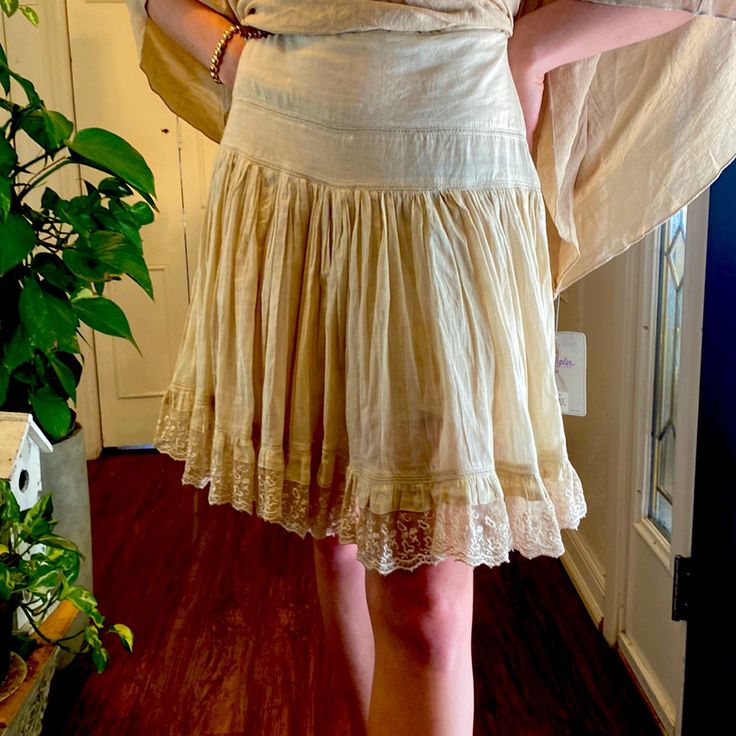 Solitaire”Boho Chic Tiered Skirt Sz M Bohemian Ruffled Skirt For Summer, Bohemian Ruffled Skirt For Spring, Bohemian Flowy Gathered Skirt, Flowy Bohemian Gathered Skirt, Fitted Bohemian Skirt With Ruffles, Fitted Peasant Style Festival Skirt, Fitted Peasant Skirt For Festival, Fitted Beige Skirt For Festivals, Bohemian Cotton Mini Skirt