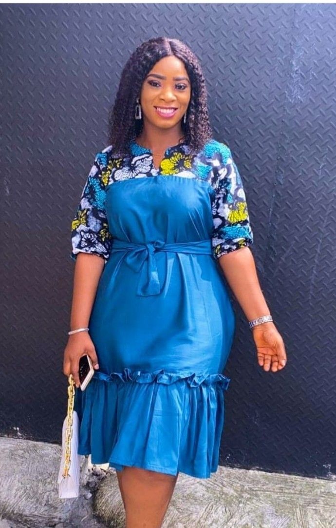 Women Ankara Dresses, Dresses African Fashion, Short Gown Styles, Stylish Naija, African Attire Dresses, Ankara Short Gown Styles, African Fabric Dress, Long African Dresses, Dresses African