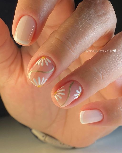 Balayage Hair Caramel, Natural Gel Nails, Short Gel Nails, White French Tip, Nine Inch Nails, Spring Nail Colors, Caramel Hair, Cute Gel Nails, Nail Forms