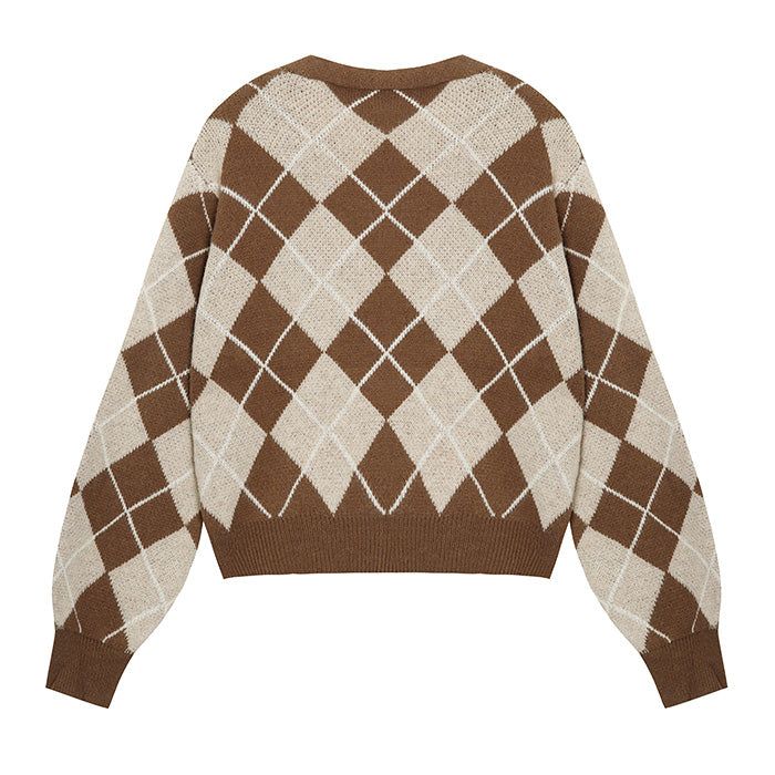 Coffee Argyle Cardigan Indulge in the cutest kawaii fashion with our Coffee Argyle Cardigan! Made with soft, high-quality material, this cardigan features a charming argyle design in warm coffee tones. Perfect for cozying up on chilly days, this cardigan is not only stylish but also functional. Upgrade your wardrobe with this adorable piece today! Size:S: Bust: 106cm/ 41.7 in, Length: 50cm/ 19.7 in, Sleeves: 55cm/ 21.7 inM: Bust: 110cm/ 43.3 in, Length: 51cm/ 20.1 in, Sleeves: 56cm/ 22.0 inL: Bu Graphic Tess, Kawaii Swimsuit, Jeans Patchwork, Argyle Cardigan, Anime Lingerie, Jogging Shorts, Kawaii Dress, Maid Dress, Old Money Aesthetic