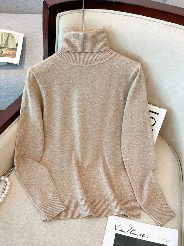 Features: This Autumn Winter Women Pullover Sweater is a must-have for fashion-forward individuals. With a turtleneck design and knitted material, it provides both warmth and style. The long sleeves and loose fit allow for comfortable movement, making it a practical and stylish choice for the colder months. Hurry and update your wardrobe with this soft, elastic, and classic black sweater. Beige Long Sleeve Soft Knit Turtleneck, Plaid Pullover, Yellow Sweater, Prom Dress Shopping, Short Mini Dress, Loose Tops, Beige Sweater, Pullover Sweater Women, Long Sleeve Bodycon Dress