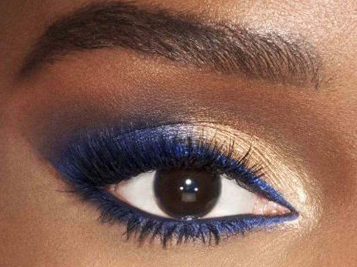 Best Makeup For Royal Blue Dress, Royal Blue Liner Eye Makeup, Eye Makeup Navy Blue Dress, Blue Kajal Eye Makeup, Navy Blue And Gold Eye Makeup, Cobalt Blue Eye Makeup, Navy And Silver Eye Makeup, Navy Smokey Eye Makeup, Cobalt Blue Makeup