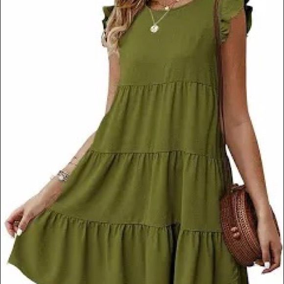 Kirundo Spring And Summer Flowey Mini Dress Dress Short Sleeve Pullover Style With Keyhole Cutting & Button Closure In Back Tiered Ruffles To Hemline Cap Ruffle Sleeves Loose Fit Color: Army Green Size: Small Condition: Nwt Super Cute Paired With White Sneakers Or Sandals. Typically Can Ship The Next Day Offers Welcomed Smoke Free/Pet Free Home Bundle And Save Please Feel Free To Ask Questions Thank You For Stopping By My Closet! Happy Poshing! Womens Flowy Dresses, Tiered Dresses, Tiered Ruffle Dress, Dress Cake, Solid Color Dress, Daily Dress, Flowy Dress, Look Casual, Tiered Dress