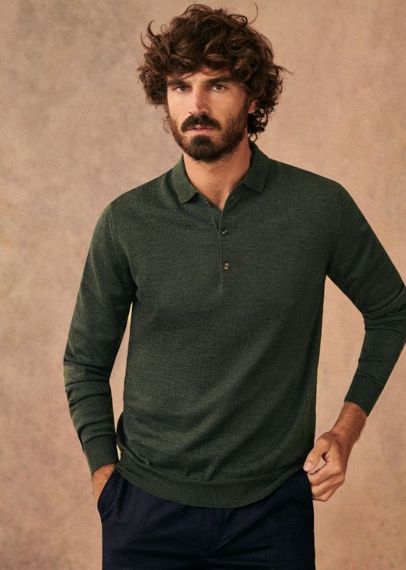 Mike Sweater - Pine Green - Wool - Octobre Éditions Collared Merino Wool Sweater For Workwear, Collared Merino Wool Fine Knit Sweater, Merino Wool Long Sleeve Fine Knit Polo Sweater, Collared Fine Knit Merino Wool Sweater, Winter Collared Sweater With Textured Knit, Textured Knit Polo Collar Sweater, Fall Textured Knit Collared Sweater, Wool Polo Sweater With Ribbed Collar For Business Casual, Long Sleeve Merino Wool Polo Sweater With Ribbed Collar