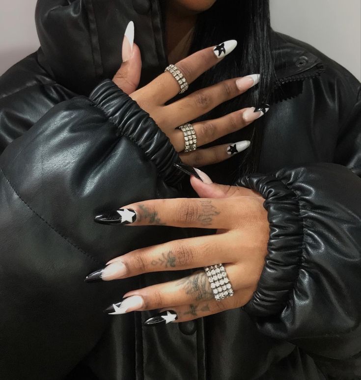 #mduards #starnails #nails Opiumcore Nails, Star Nails, Nails Inspo, Nail Inspo, Personal Style, Nails, Quick Saves