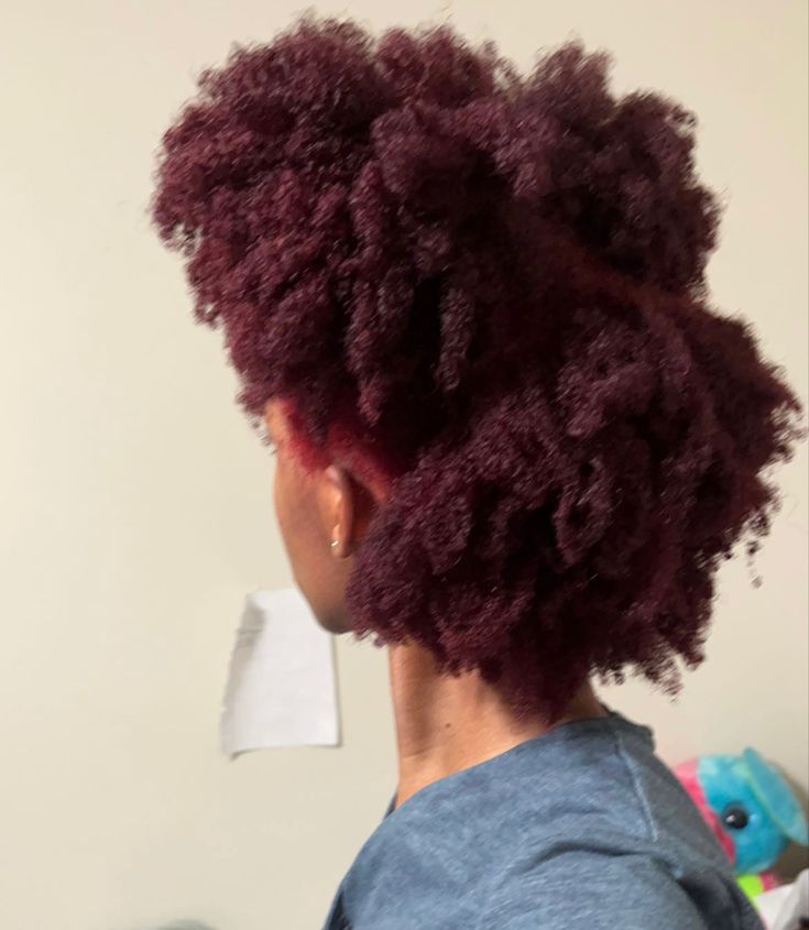 Wine Hair Black Women, Burgundy Type 4 Hair, Dark Red Afro Hair Natural 4c, Burgundy Afro Hair Black Women, Maroon Natural Hair, Cherry Red 4c Hair, Cherry Red On Curly Hair, Natural Hair Dye Ideas For Black Women 4c Hair, Burgundy Hair Dye On Black Women