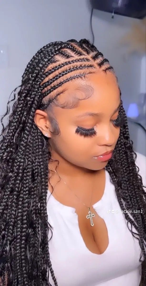 Fulani Braids Inspiration, Fees In Braids, Graduation Braids Hairstyles, Funlaini Braids, Hair Styles Cornrows, Braids For Light Skin Women, Braided Hair With Curls, Cainrow Hairstyles, Big Fulani Braids