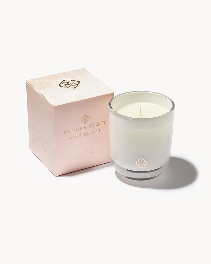 Desighner Candles, Scentless Candles, Kendra Scott Rose Quartz, Note Key, Sweet Candles, Pretty Candle, Romantic Bouquet, Peony Rose, Bathroom Inspiration Decor