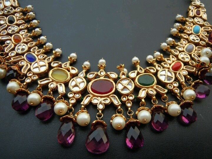 Stone Jewellery, Traditional Jewellery, Antique Jewelry Indian, Wedding Jewellery Collection, Indian Jewelry Sets, India Jewelry, Jewelry Indian, Gold Jewelry Indian, Gold Necklace Designs