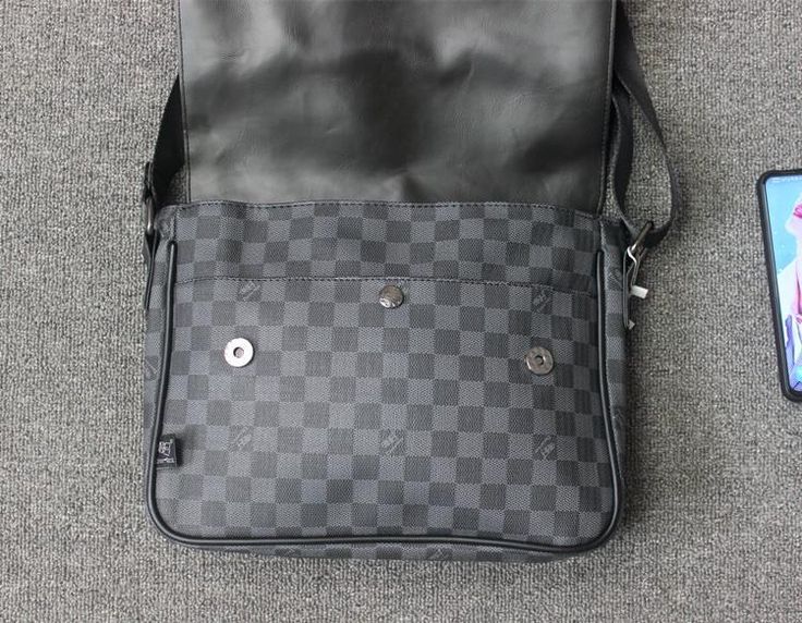 Type: BagsGender: UnisexMaterial: PU Leather Cross Bag, Bago, Louis Vuitton Damier, Pu Leather, Korean Fashion, Christmas Gift, Product Launch, Louis Vuitton, Plaid