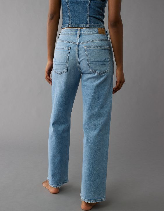 AE Strigid High-Waisted Stovepipe Jean Bible Snacks, Tall Boyfriend, Stovepipe Jeans, White Jeans Men, Wishlist 2024, Mom Jeans Outfit, Athletic Fit Jeans, Dream Jeans, Ae Jeans