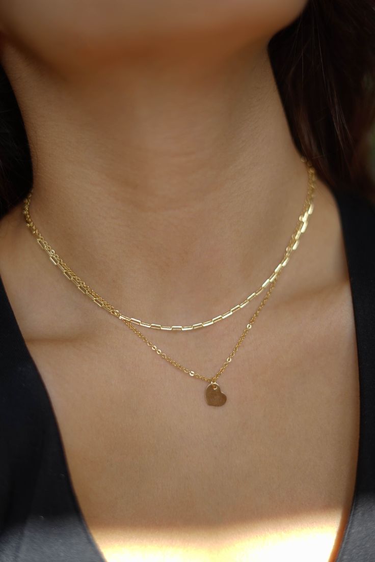 necklace layering, necklace inspiration, necklace layering ideas, jewelry, jewelry inspiration, jewelry ideas, necklace aesthetic Jewelry Ideas Necklace, Necklace Layering Ideas, Tiny Diamond Necklace, Layering Ideas, Dainty Jewelry Necklace, Necklace Aesthetic, Necklace Inspiration, Paperclip Necklace, Ideas Jewelry