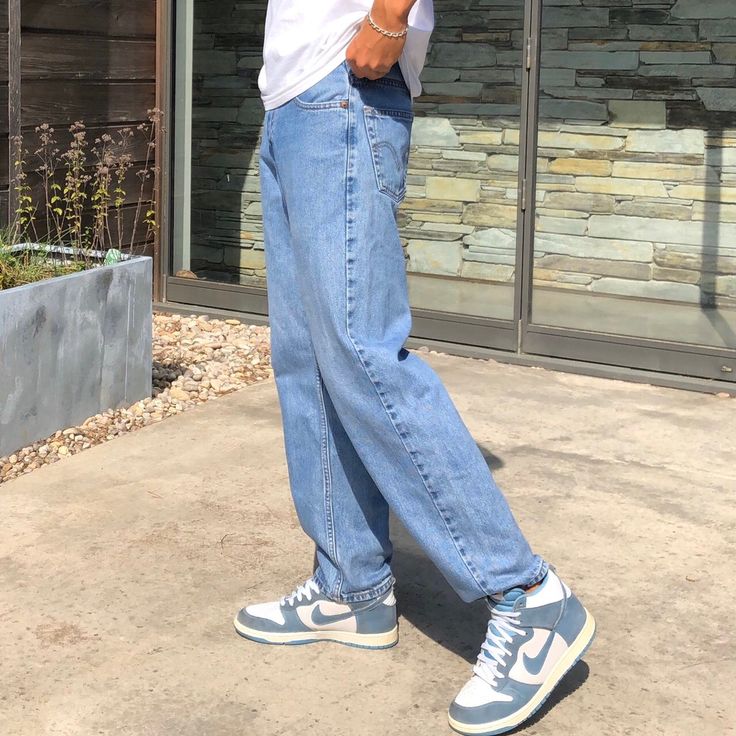 Vintage Levi 550s with Nike Dunks in Baby Blue Depop - fazedbyfinn https://depop.app.link/bMv55gU8Efb Levis 550 Jeans Outfit, Baggy Vintage Denim Blue Pants, Vintage Washed Blue Denim Pants, Levi's Denim Blue Cotton Pants, Vintage Levi's Faded Bottoms, Levis 550 Jeans, Back To School Shoes, Levis 550, Levis Outfit