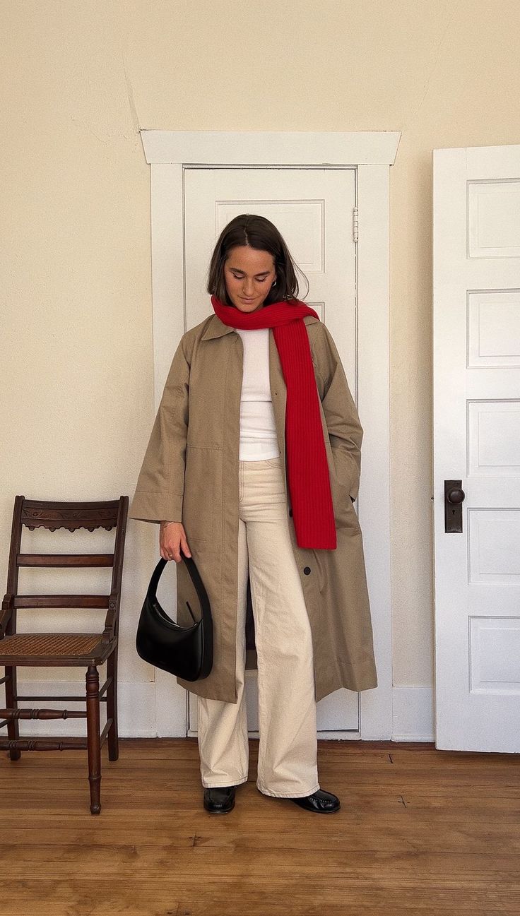 71A3C901-8B79-46B0-BD6D-0B454DB51A5A Coat Inspo Outfit, Red Knit Outfit, Autumn Layering Outfit Ideas, Red Scarf Outfit Winter, Autumn Coat Outfit, Red Brown Outfit, Red Turtle Neck Outfit, Pop Of Red Outfit, Winter Outfits Coats